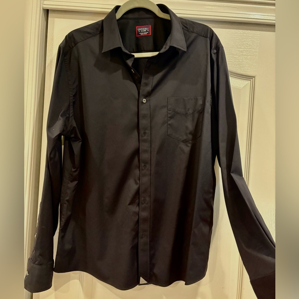 UNTUCKit Men's Black Dress Shirt